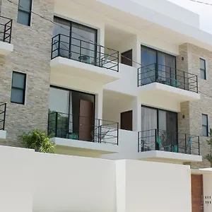 https://yaax-kiin-tulum.quintano-roohotels.com